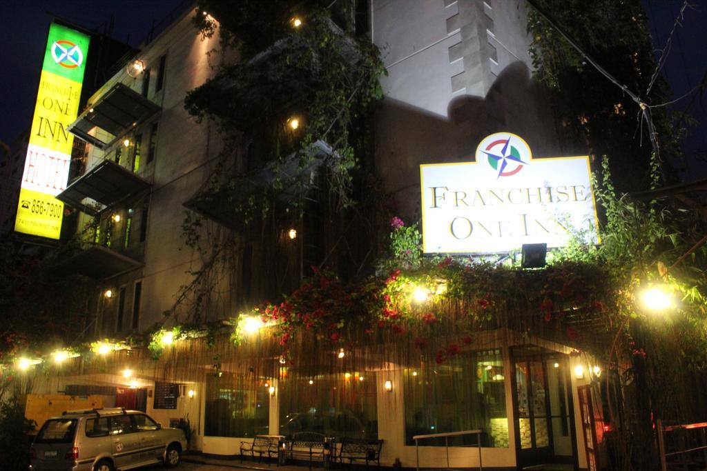 Franchise One Hotel Makati City Exterior foto